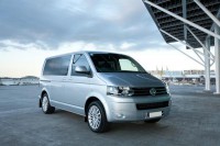 /album/galeria/a2013-vw-multivan-front-view-jpg1/